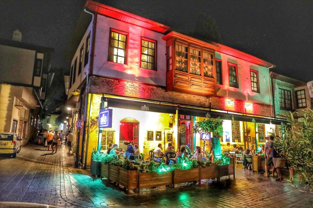 Lords Hostel & Pub Antalya Exterior photo